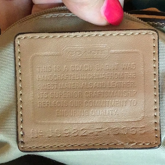 Coach Handbags Hampton Tan Leather Shoulder Lined Tassel Braided Buckle - Picture 7 of 11